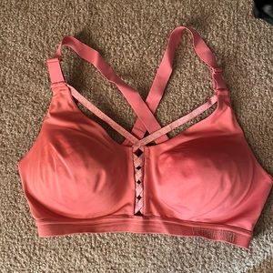 Victorias Secret Sports Bra - Size 36C - Incredible Lightweight- Pink